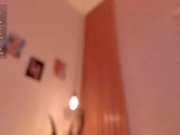 Chaturbate Free Porn Cam of pawggirl18