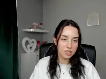 Chaturbate Best live sex cam show of adelesolo