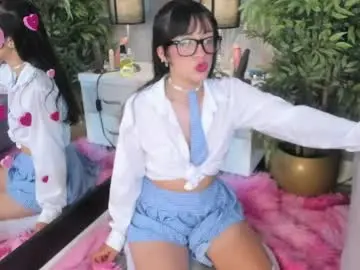 Chaturbate Watch Live Sex Cams of vixen_flutter