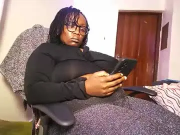 Chaturbate Live Sex Cam of lulu_sparks1