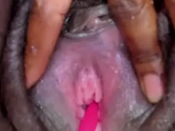 Chaturbate Adult Webcams of roxy_sexy69