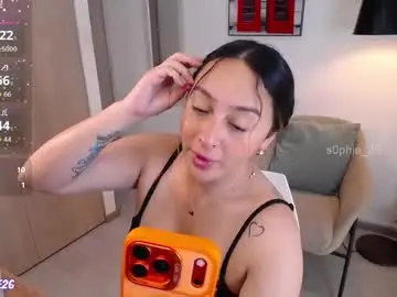 Chaturbate Free Live Porn of s0phie_26