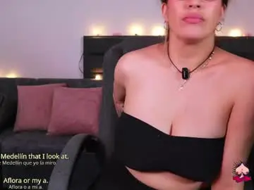 Chaturbate Live Porn of lady_boobs1