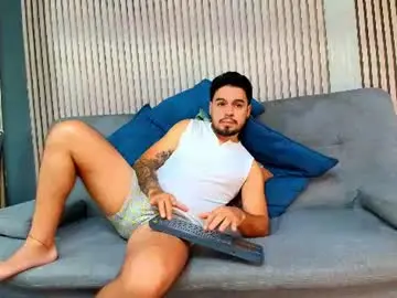 Chaturbate Free Porn Cam of daveparker_