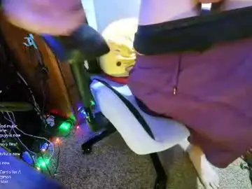 Chaturbate Free Porn Cam of aaronskeetman