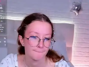 Chaturbate Adult Video Chat of amelieviolet