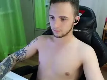 Chaturbate Adult Video Chat of golden_boyyy21