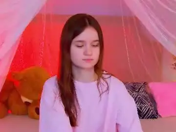 Chaturbate Sex Chat of strawbunnybite