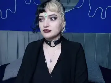 Chaturbate Free Porn Cam of jeannesabatier