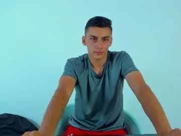 Chaturbate Live Sex of max_wild01