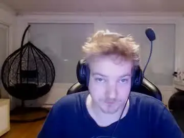 Chaturbate Free Porn Cam of shyguyz96
