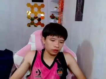 Chaturbate Free Porn Cam of asian_macky
