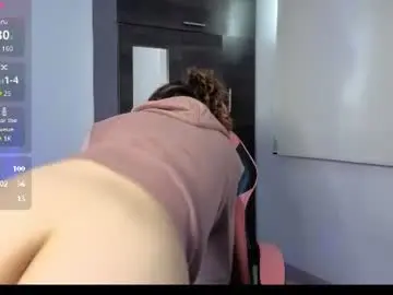 Chaturbate Live Sex Cam of _lindasy_