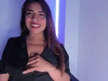 Chaturbate Watch Live Sex Cams of amelie01bronw