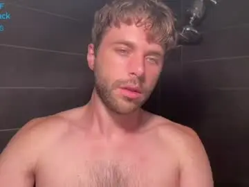 Chaturbate Live Sex Cam of hot8pack01