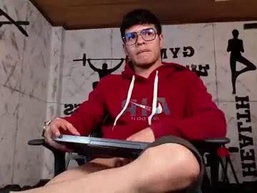 Chaturbate Best live sex cam show of mats_erikson