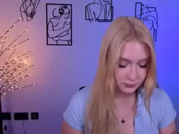 Chaturbate Free Porn Cam of playful_sophie