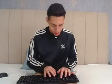 Chaturbate Nude Webcam of thiagos19