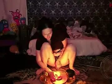 Chaturbate Live Sex Cam of madame_lucifer