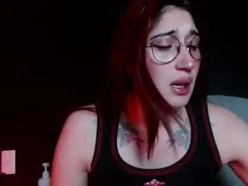 Chaturbate Sex Cam of red_moonn