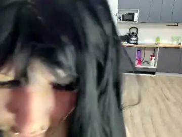 Chaturbate Best live sex cam show of yielek