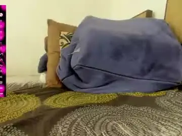 Chaturbate Live Sex Cam of ella_harry