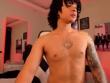 Chaturbate Best live sex cam show of ian_versace
