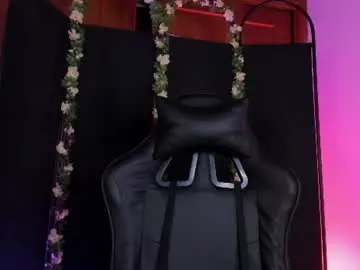 Chaturbate Watch Live Sex Cams of misstomie_