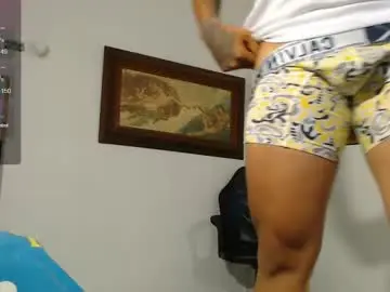 Chaturbate Nude Webcam of alejandrocock23
