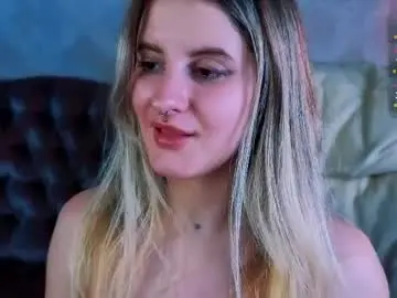Chaturbate Best live sex cam show of daryana_gray