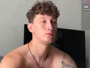 Chaturbate Free Live Porn of lyon_power_