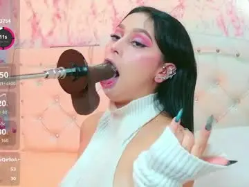 Chaturbate Live Sex Cam of candykissx