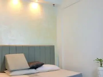Chaturbate Live Porn of evans_opry1