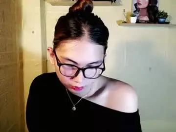 Chaturbate Watch Live Sex Cams of chinitaluxe