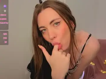 Chaturbate Watch Live Sex Cams of nyvra