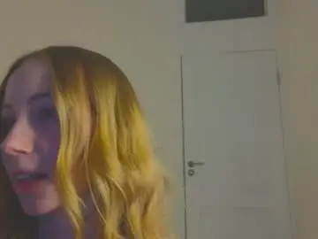 Chaturbate Free Porn Cam of cuute_angell