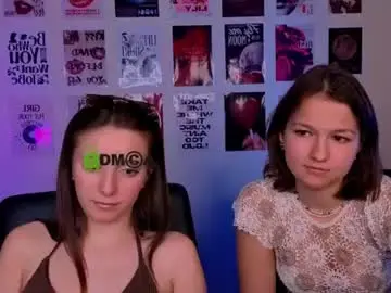 Chaturbate Live Sex Cam of liana_best