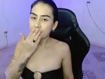 Chaturbate Live Sex Cam of martina3120