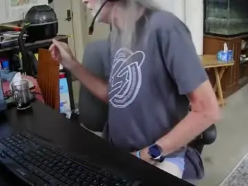 Chaturbate Live Sex Cam of rickl56