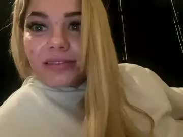 Chaturbate Free Live Porn of britneycherry08