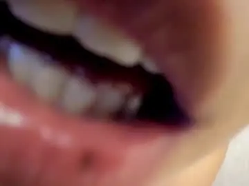 Chaturbate Live Sex Cam of zoe_wattson