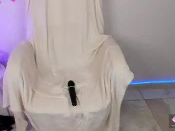Chaturbate Free Porn Cam of fatinsey