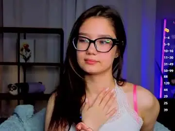 Chaturbate Watch Live Sex Cams of aouva