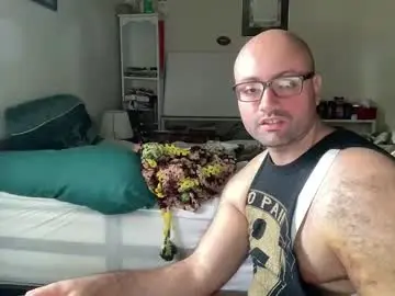 Chaturbate Live Porn of bigbackmuscles1296