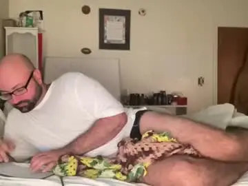 Chaturbate Live Sex Cam of bigbackmuscles1296