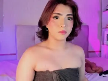 Chaturbate Live Sex Cam of creamy_angelo