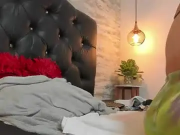 Chaturbate Live Sex Cam of francesca_bbw