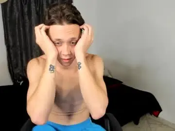 Chaturbate Free Live Porn of santiceballo