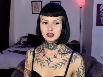 Chaturbate Nude Webcam of ameliestone1