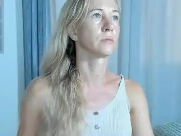 Chaturbate Live Porn of hairy_mommy